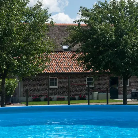 De Martiene Plats - Otel Merselo