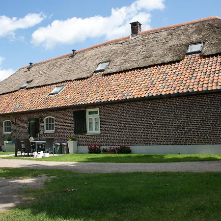 Hotel De Martiene Plats - Merselo