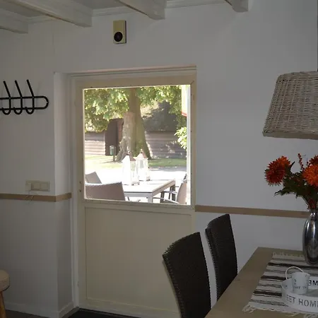 De Martiene Plats - 2*