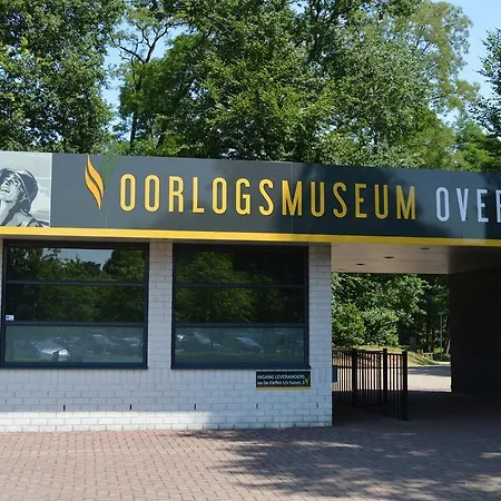 Hotel De Martiene Plats -